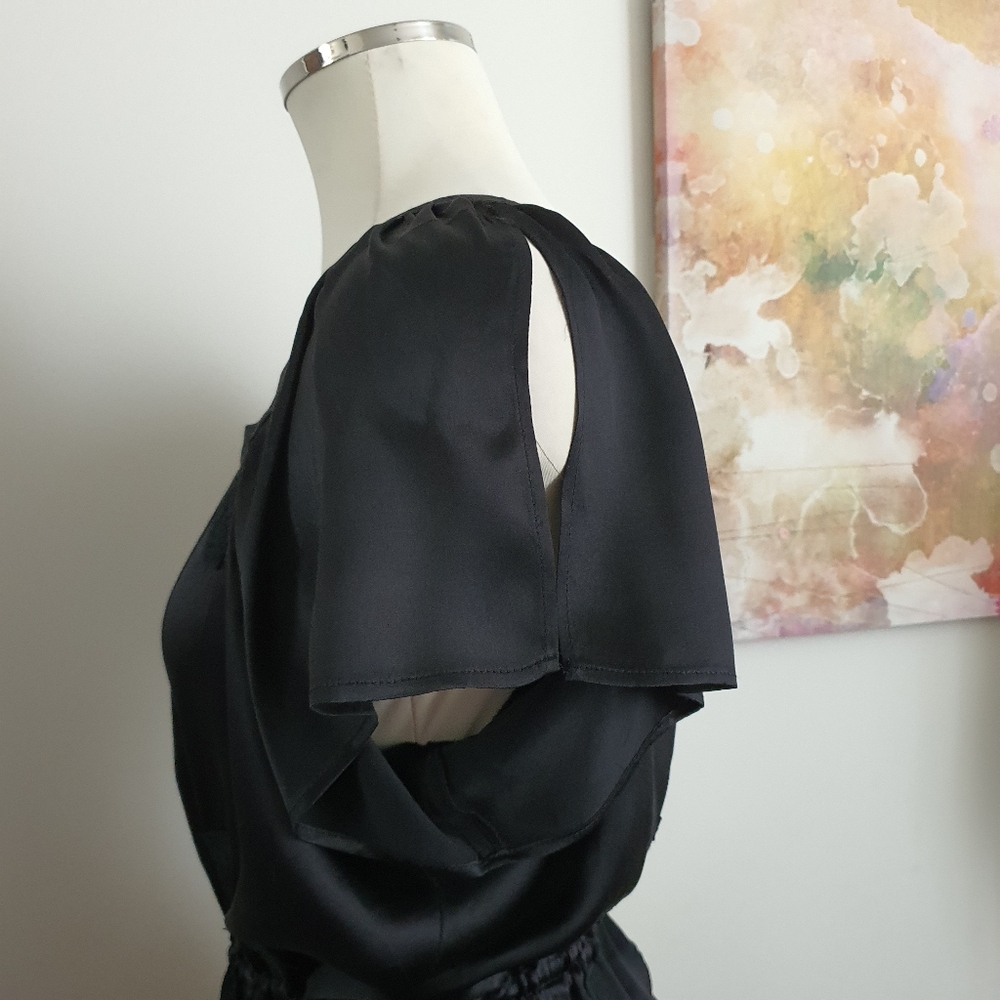Sarah Jane Black Silk Dress with Split Sleeve and Drawstring Waistband Size 14 - Picture 5 of 10